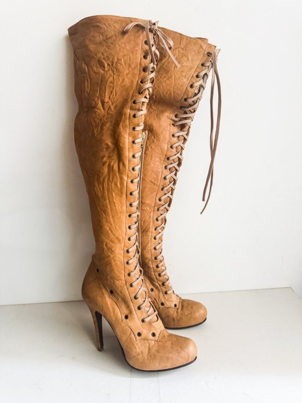 Vintage y2k Mimosa Light Beige Camel Lace up Over the Knee Boots 39.5